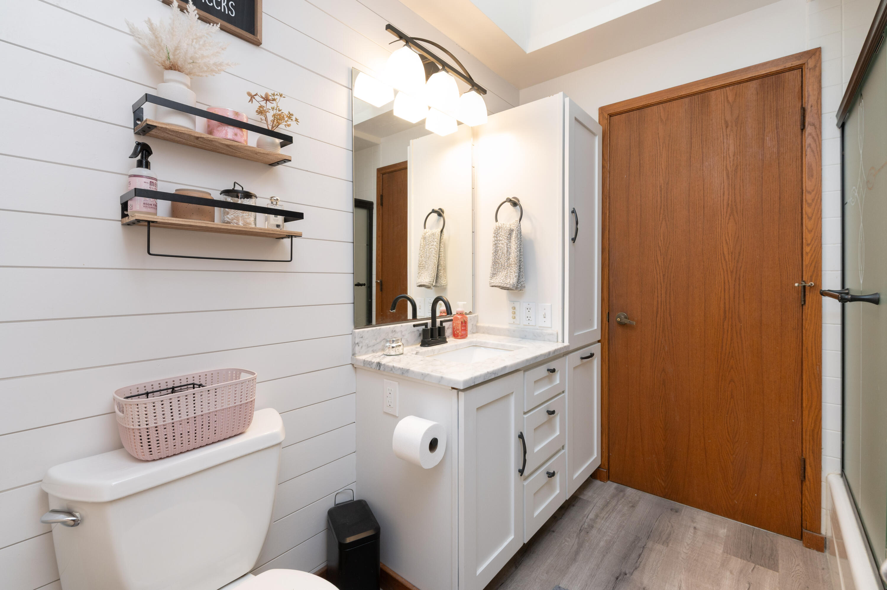 W839 Miramar Road East Troy, WI 53120 - Photo 22 of 34 Bathroom