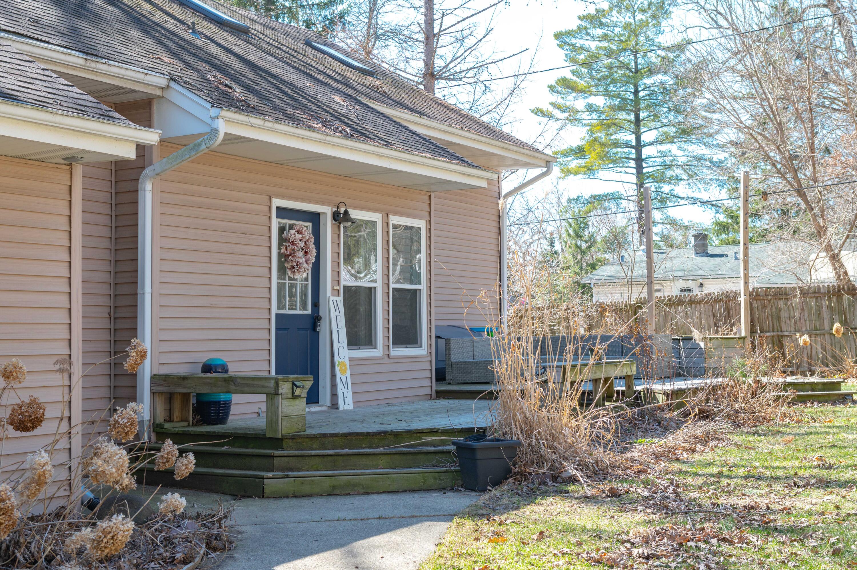W839 Miramar Road East Troy, WI 53120 - Photo 27 of 34 Exterior