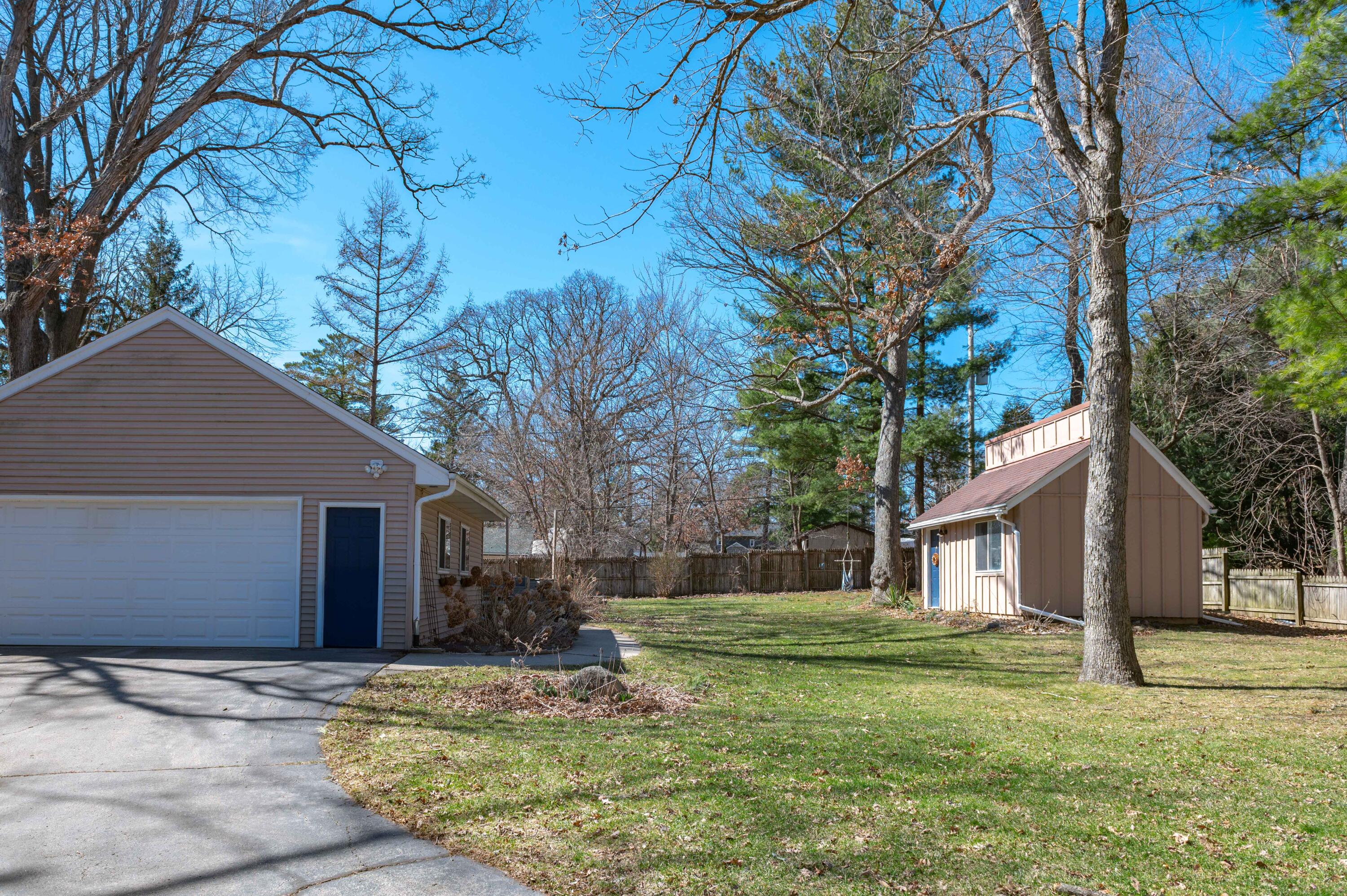 W839 Miramar Road East Troy, WI 53120 - Photo 29 of 34 Exterior + Garage