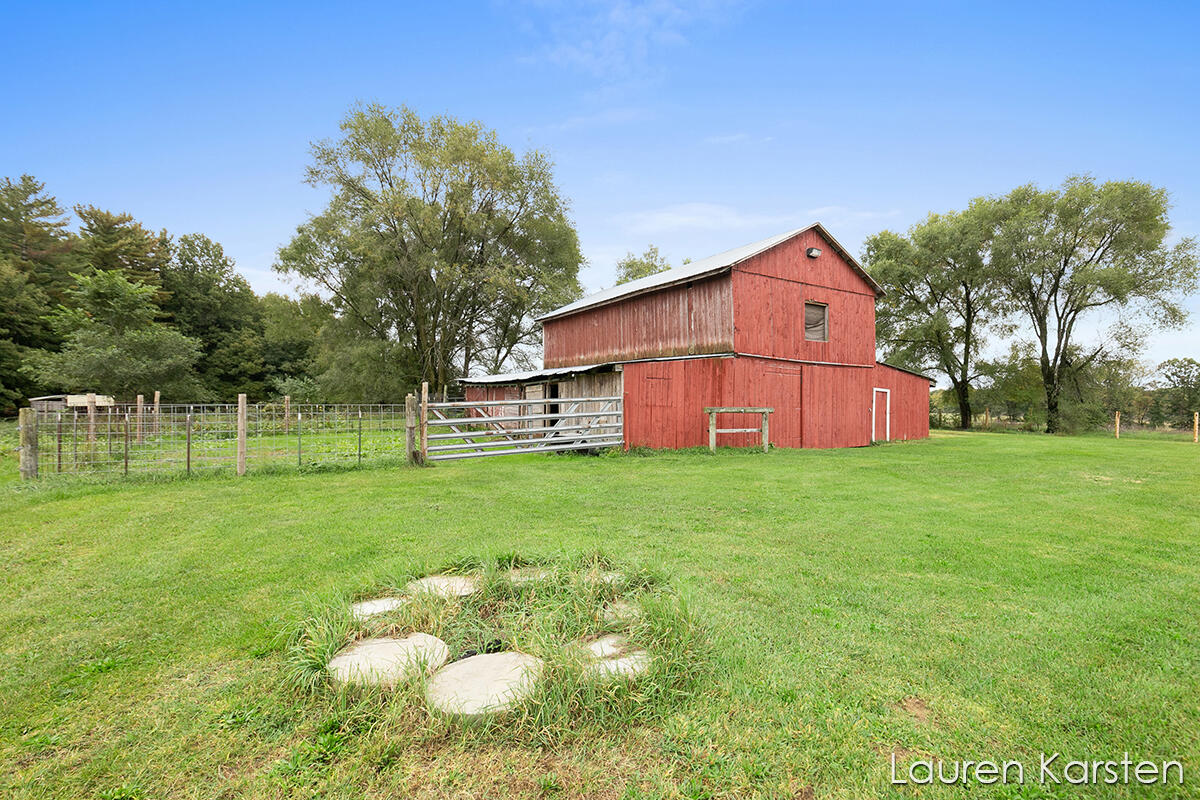 10606 Marble Road Morley, MI 49336 - Photo 23 of 29 IMG_1027