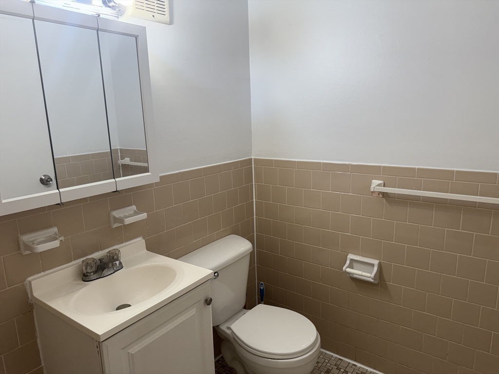 126 Beaver Street, Unit 146 Framingham, MA 01702 - Photo 16 of 24