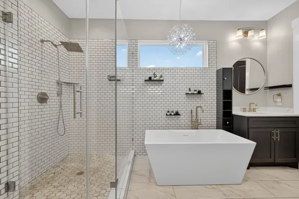 $2,600 | 4508 Hardy Street, Unit B, Houston, TX 77009