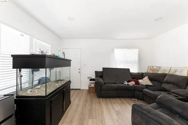 $575,000 | 1821 74th Avenue, Oakland, CA 94621