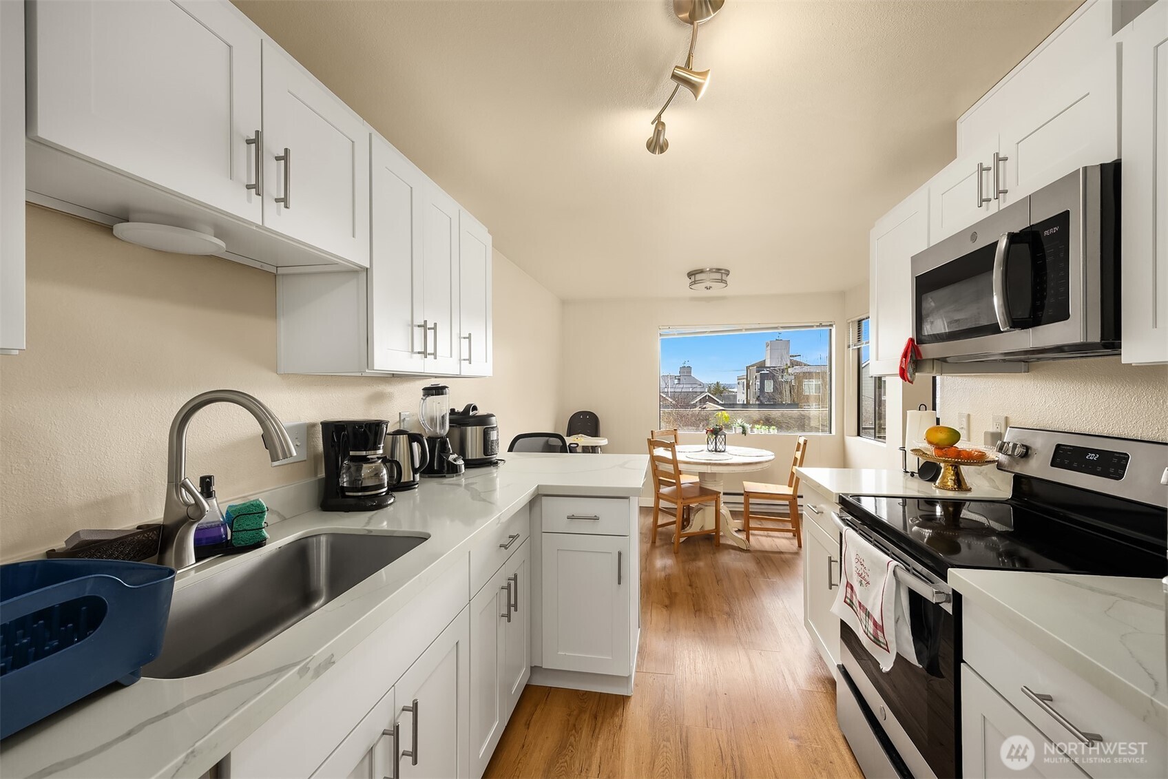 1433 Northwest 64th Street Seattle, WA 98107 - Photo 8 of 23