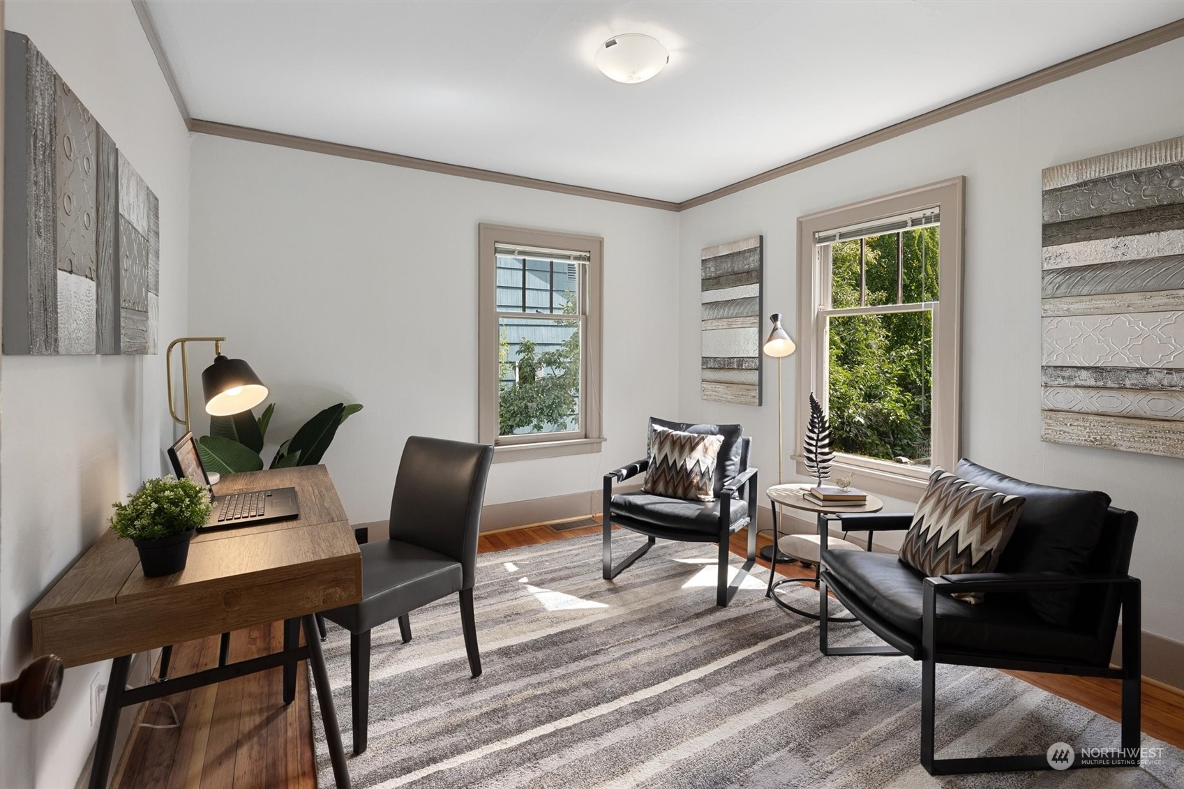 5916 8th Avenue Northeast Seattle, WA 98105 - Photo 19 of 40 a living room with furniture and a window