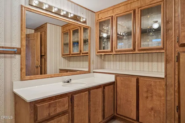 $495,000 | 78 Poinsettia Gardens Drive, Ventura, CA 93004