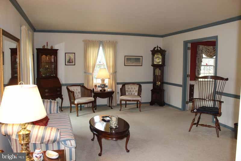 2835 Fiddlers Green Road Lancaster, PA 17601 - Photo 3 of 25