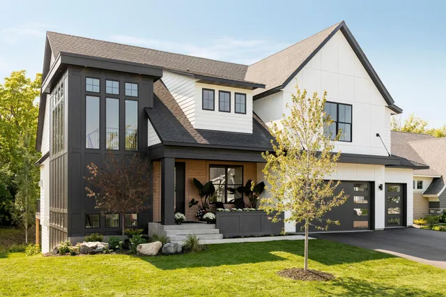 $1,648,978 | 3753 Brookside Drive, Chaska, MN 55318