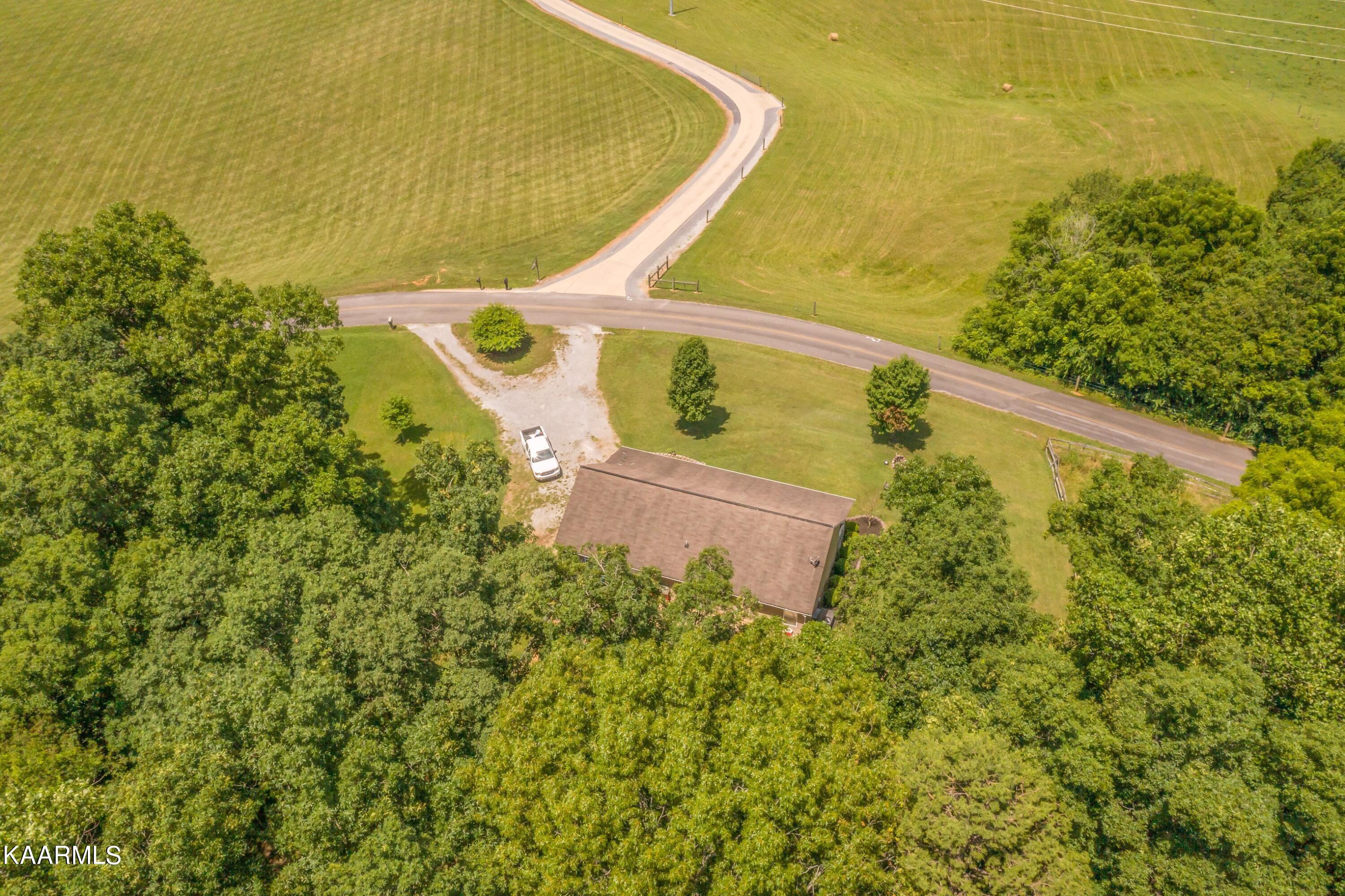 2914 Shallow Ridge Road White Pine, TN 37890 - Photo 25 of 26 Exterior-13.jpg-SMALL