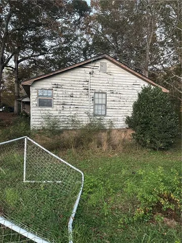 a view of a big yard