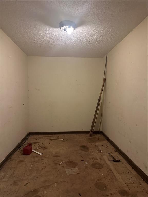 1120 Kinnett Road Conyers, GA 30013 - Photo 9 of 39