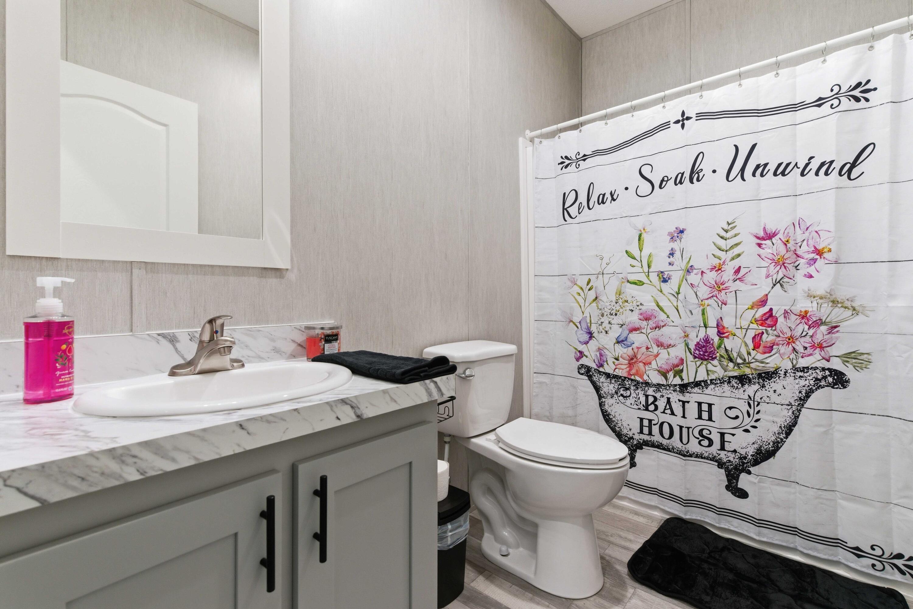 3323 Prices Bridge Lane Walterboro, SC 29488 - Photo 31 of 83 Hall Bathroom