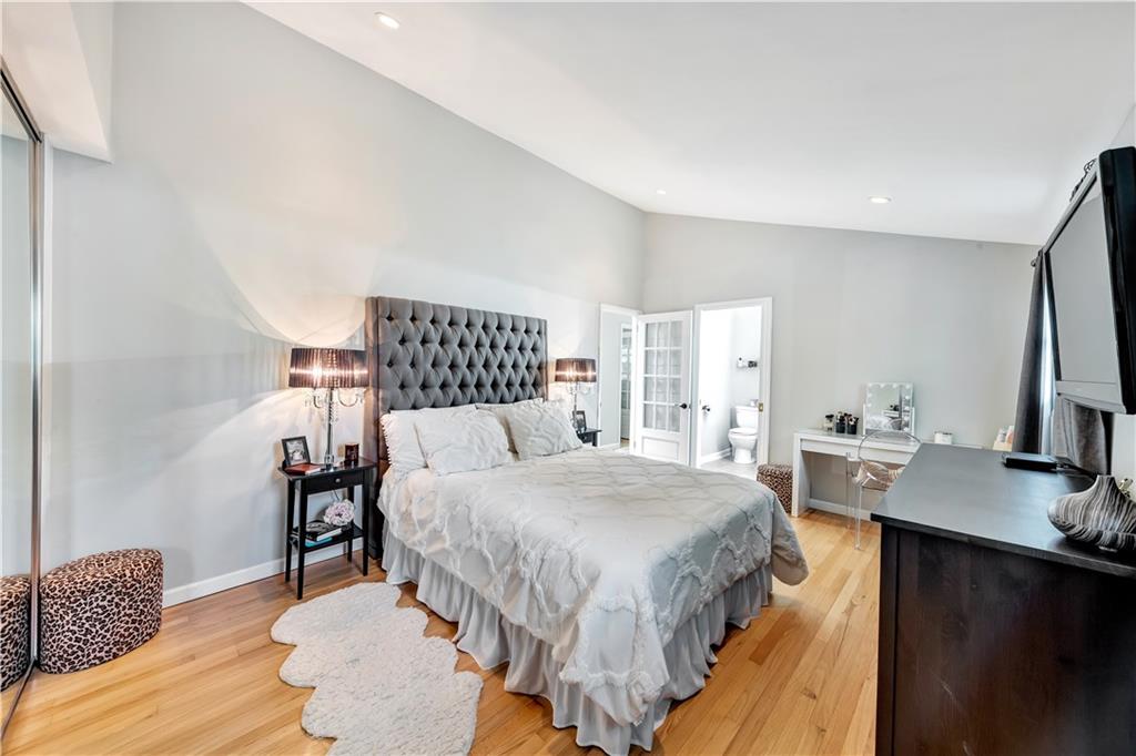 180 Parkedge Road Pittsburgh, PA 15220 - Photo 14 of 25 Gallery Image 14