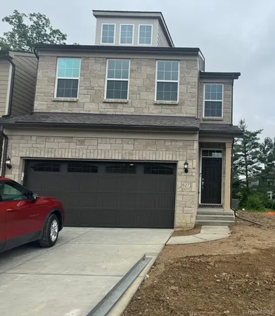 $3,200 | 627 Addison Circle, Walled Lake, MI 48390
