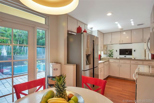 $975,000 | 3315 Toledo Plaza, Coral Gables, FL 33134