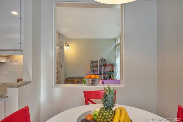 $975,000 | 3315 Toledo Plaza, Coral Gables, FL 33134