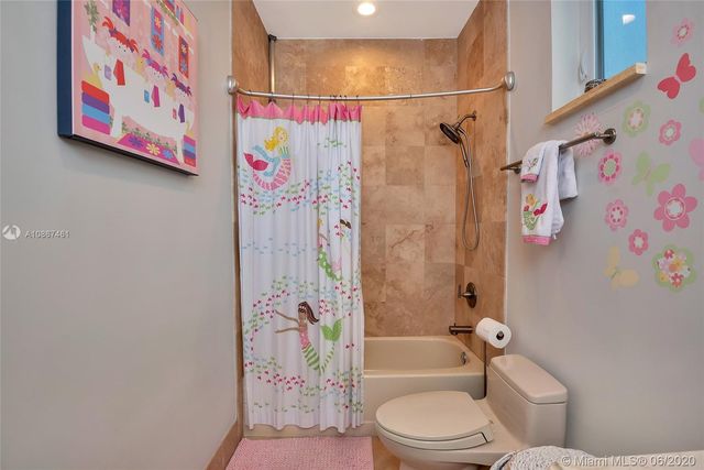 $975,000 | 3315 Toledo Plaza, Coral Gables, FL 33134