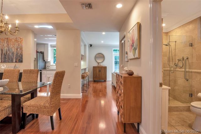 $975,000 | 3315 Toledo Plaza, Coral Gables, FL 33134