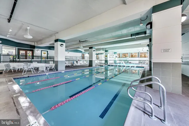 $3,000 | 307 Yoakum Parkway, Unit 821, Alexandria, VA 22304