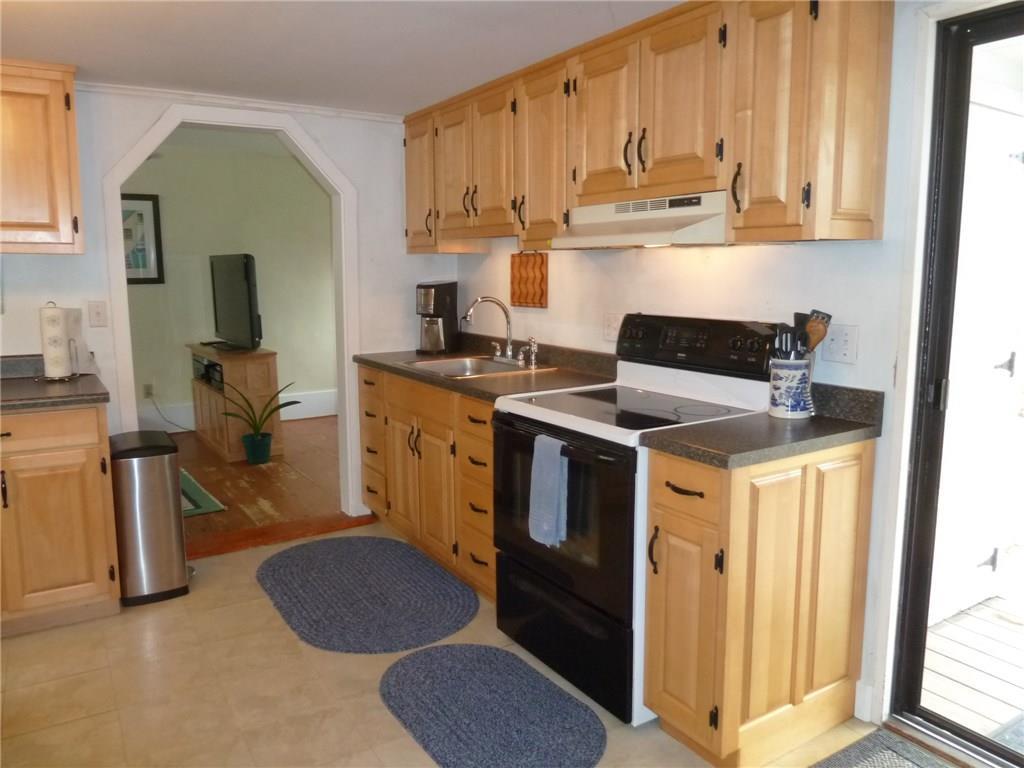 73 Beacon Street Bath, ME 04530 - Photo 7 of 35 Photo