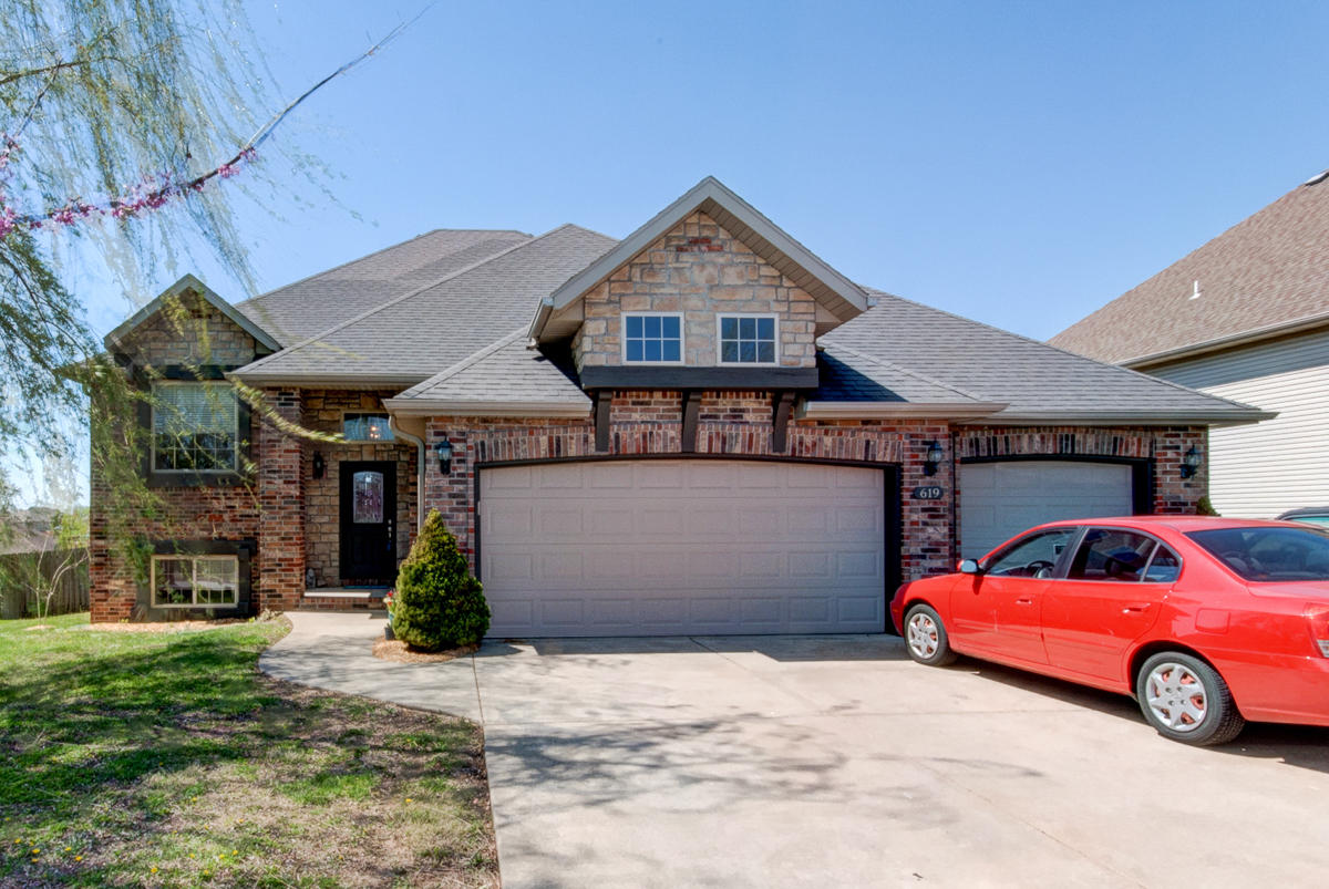 619 Ritter Avenue Nixa, MO 65714 - Photo 1 of 1 619 N Ritter-37