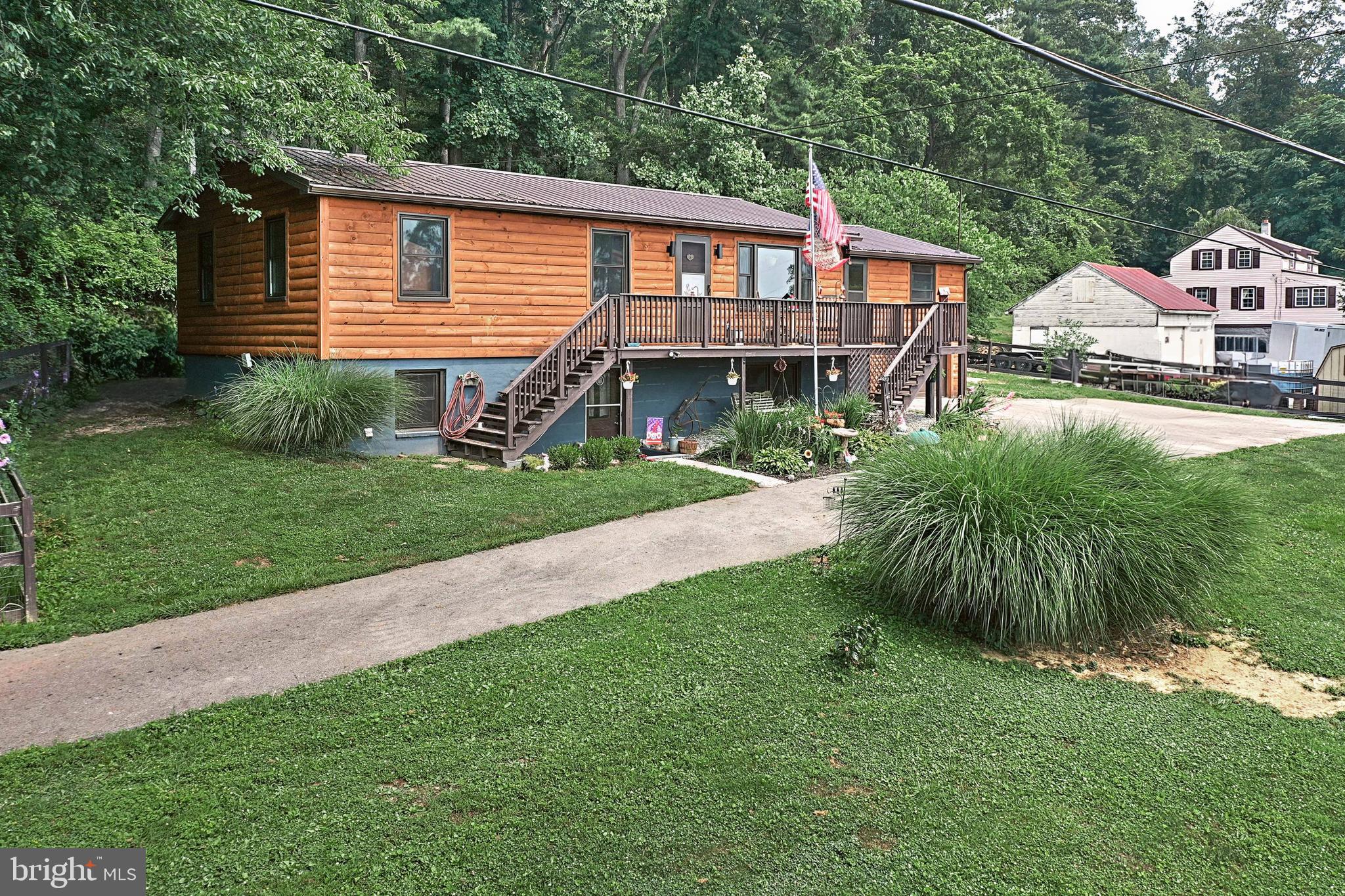 204 Three Hill Road Spring Grove, PA 17362 - Photo 5 of 43