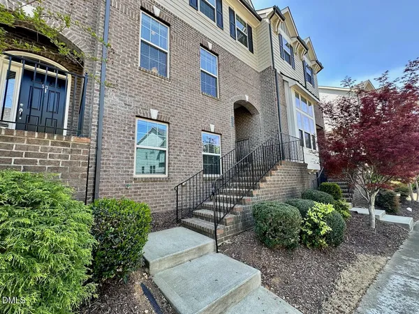 $2,300 | 523 Old Mill Village Drive, Apex, NC 27502