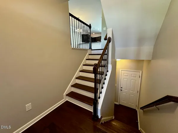 $2,300 | 523 Old Mill Village Drive, Apex, NC 27502