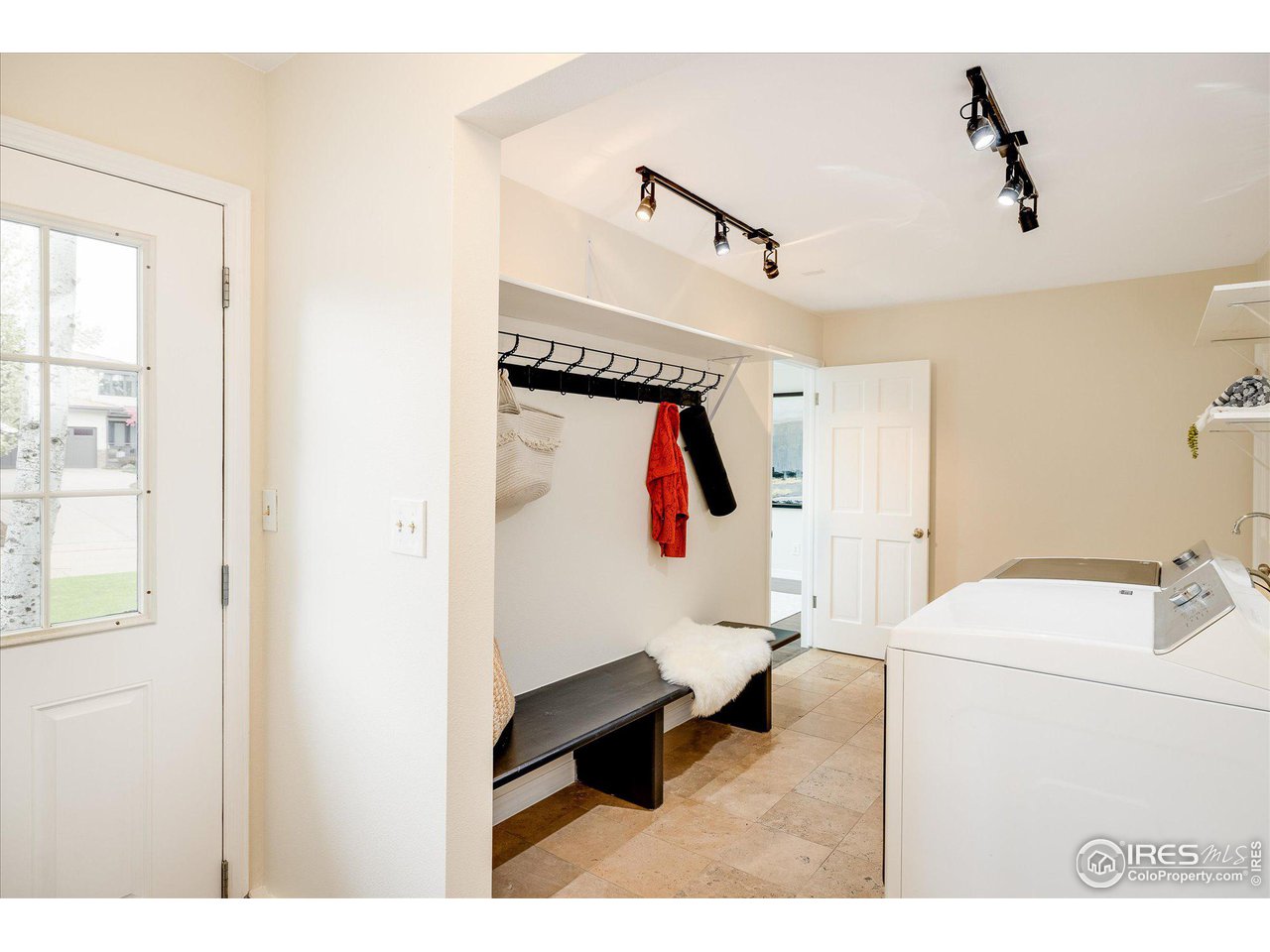 6919 Frying Pan Road Boulder, CO 80301 - Photo 13 of 36