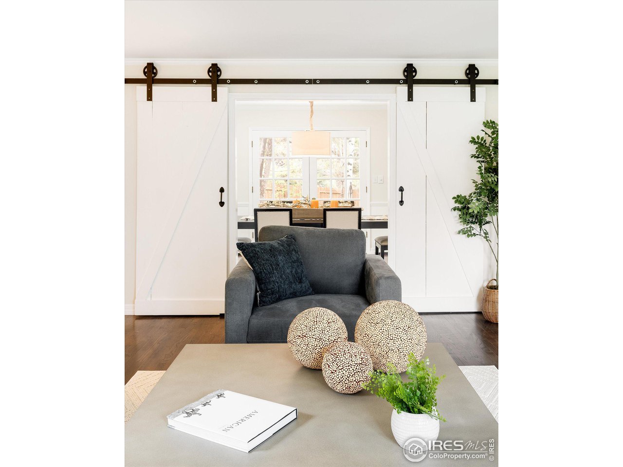 6919 Frying Pan Road Boulder, CO 80301 - Photo 7 of 36 a living room with furniture and a window