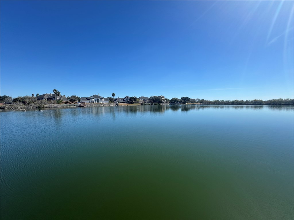 7650 Kings Lake Circle Corpus Christi, TX 78413 - Photo 7 of 8