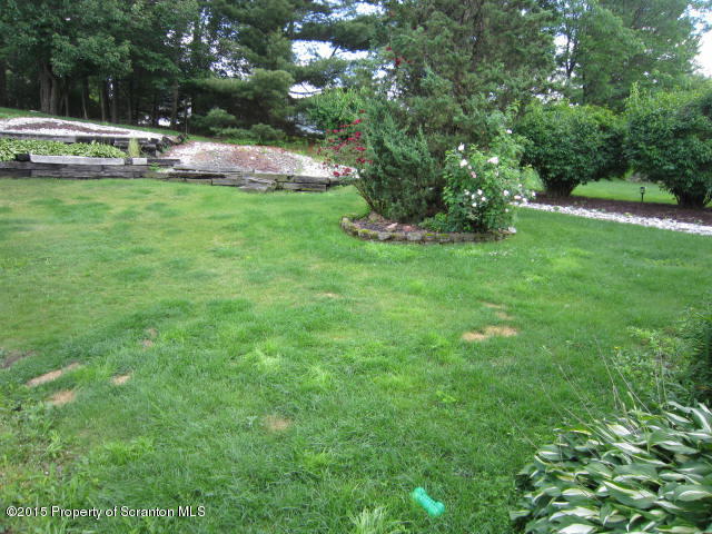 109 T Rt 359 Moscow, PA 18444 - Photo 26 of 27 Gallery Image 26