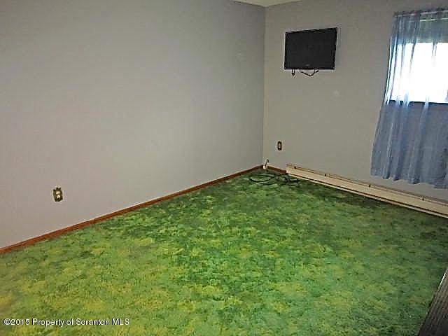 109 T Rt 359 Moscow, PA 18444 - Photo 10 of 27 Gallery Image 10