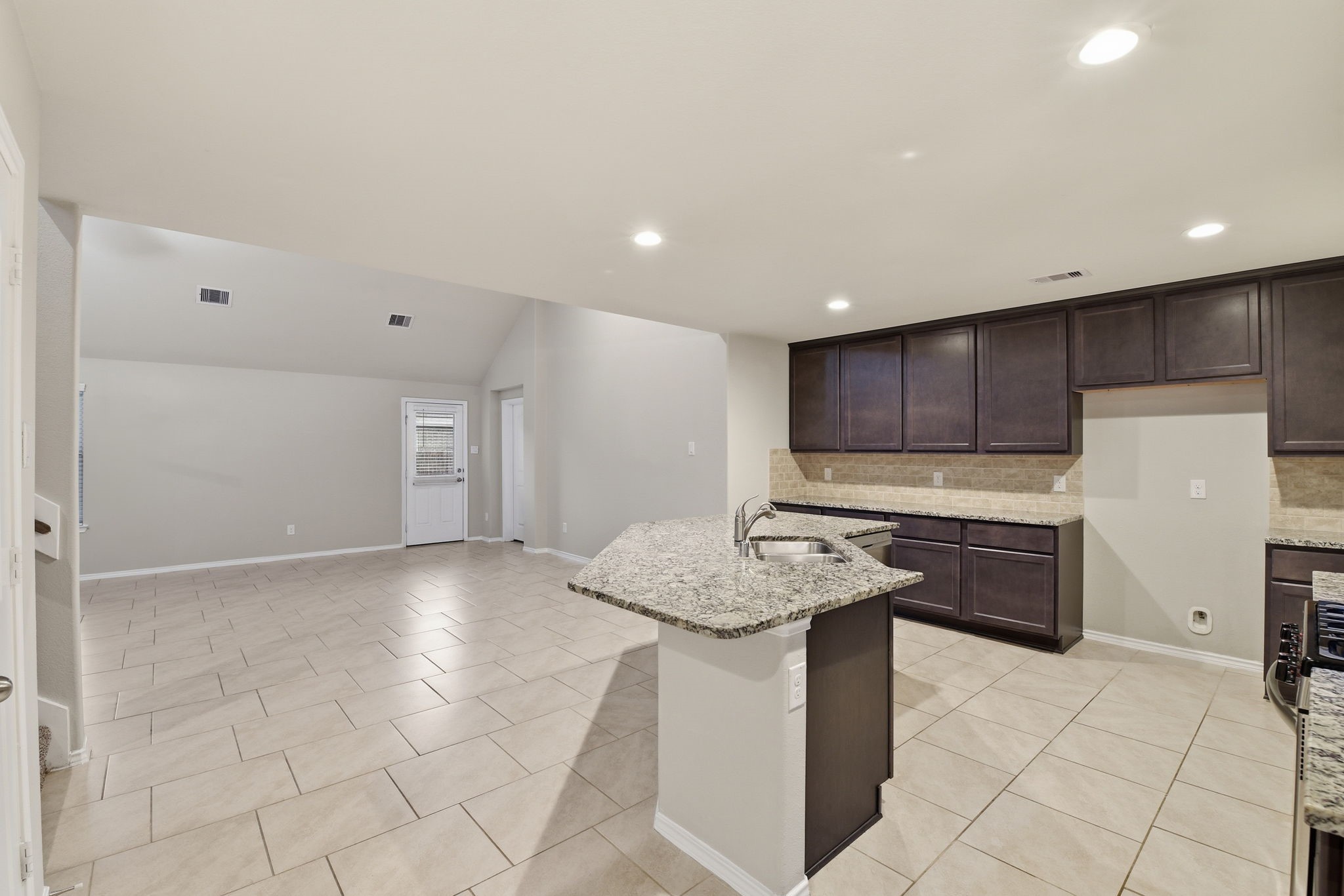 22014 Pheasant Bend Lane Porter, TX 77365 - Photo 11 of 49