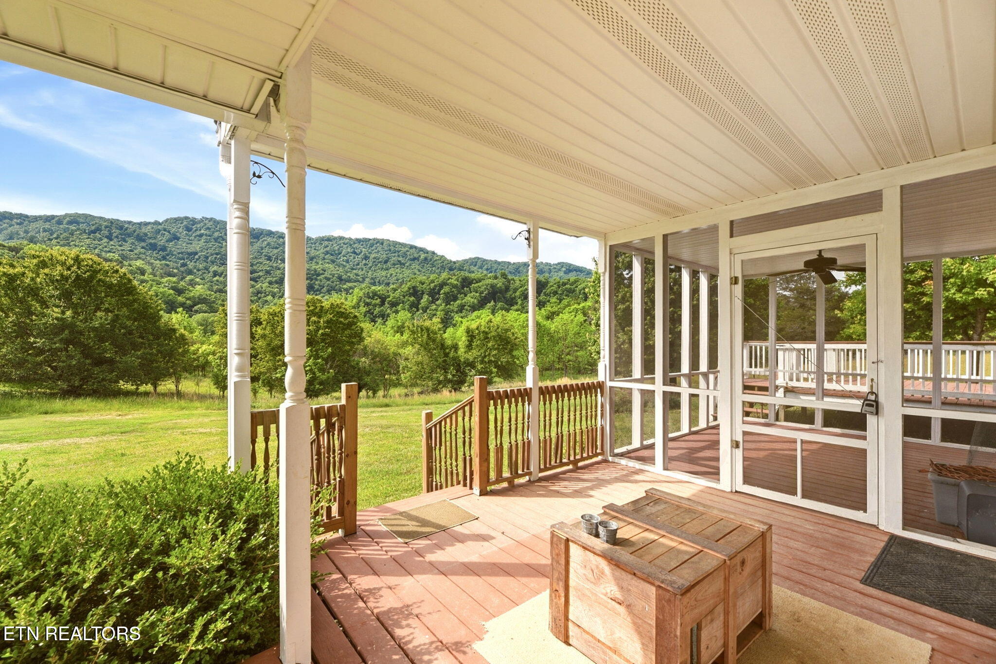 357 Neal Road Tazewell, TN 37879 - Photo 31 of 52 31-web-or-mls-DSC_9717