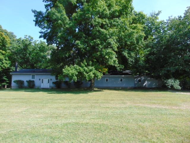 2475 South Warner Road Sumner, MI 48889 - Photo 10 of 57