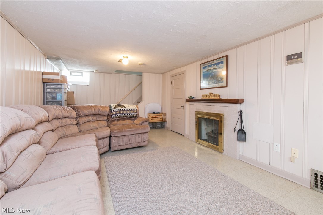 4045 Bushnell Road University Heights, OH 44121 - Photo 28 of 31