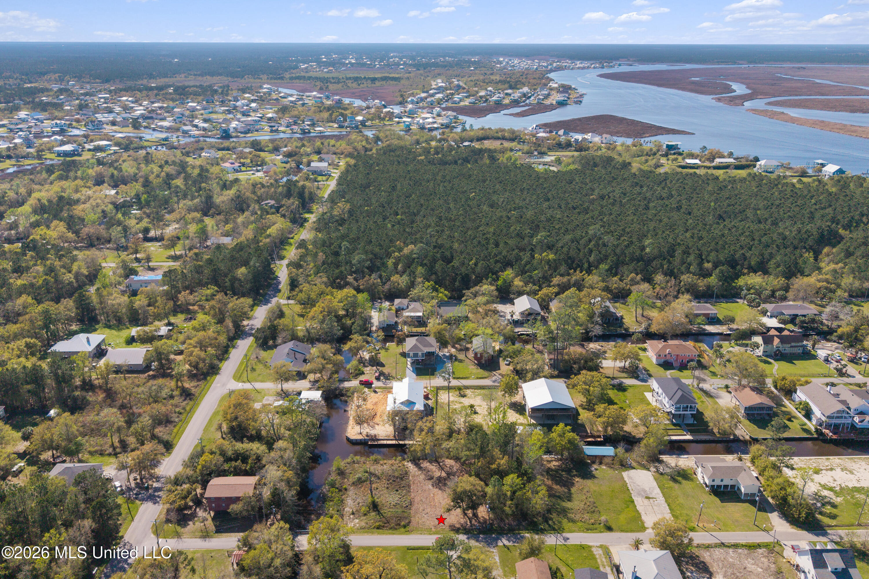 24 Fiber Street Bay St. Louis, MS 39520 - Photo 6 of 17 0006