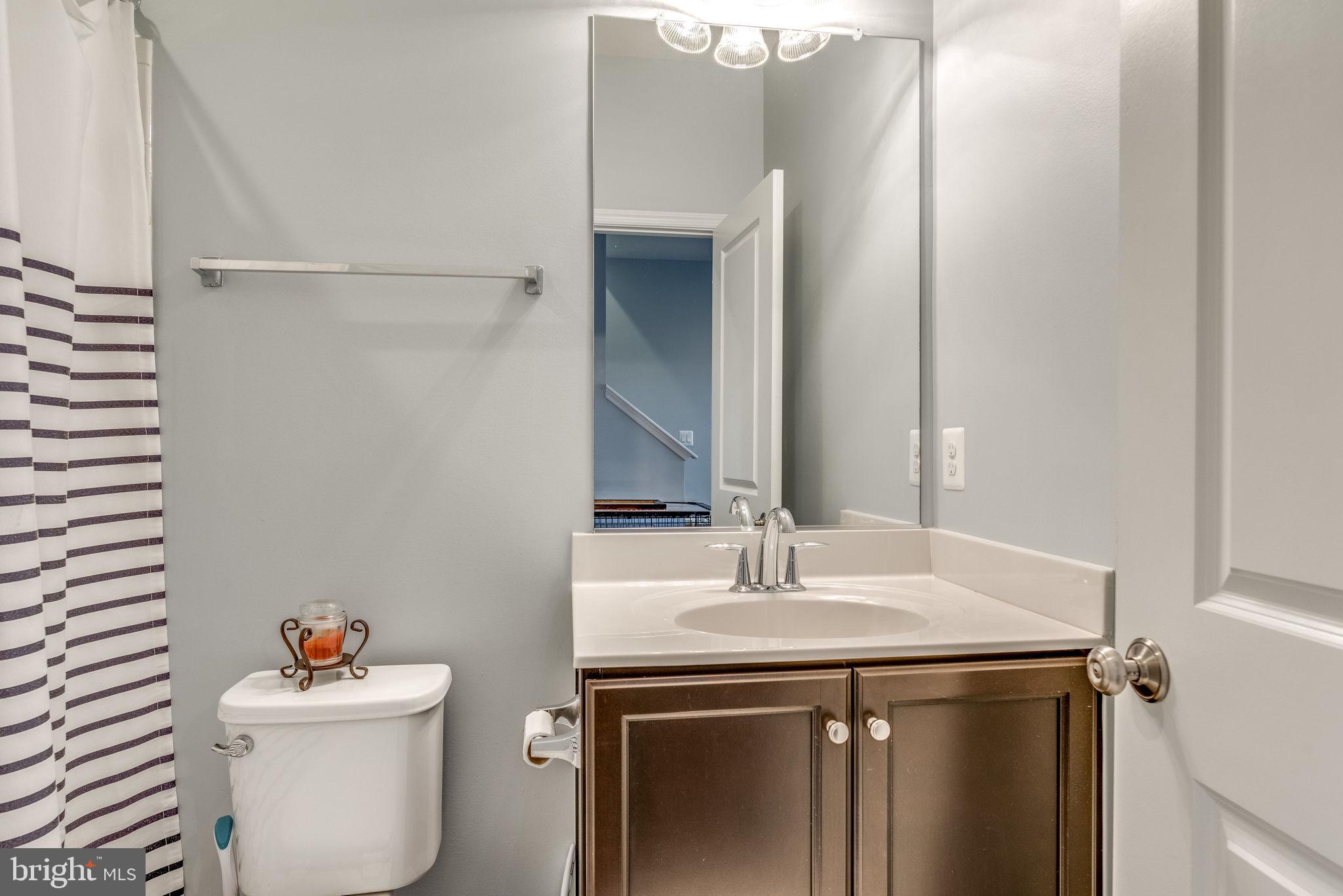 23659 Turtle Point Terrace Ashburn, VA 20148 - Photo 20 of 49 Gallery Image 20