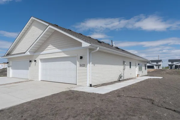 $529,800 | 3120-3122 Nobel Drive, Mankato, MN 56001