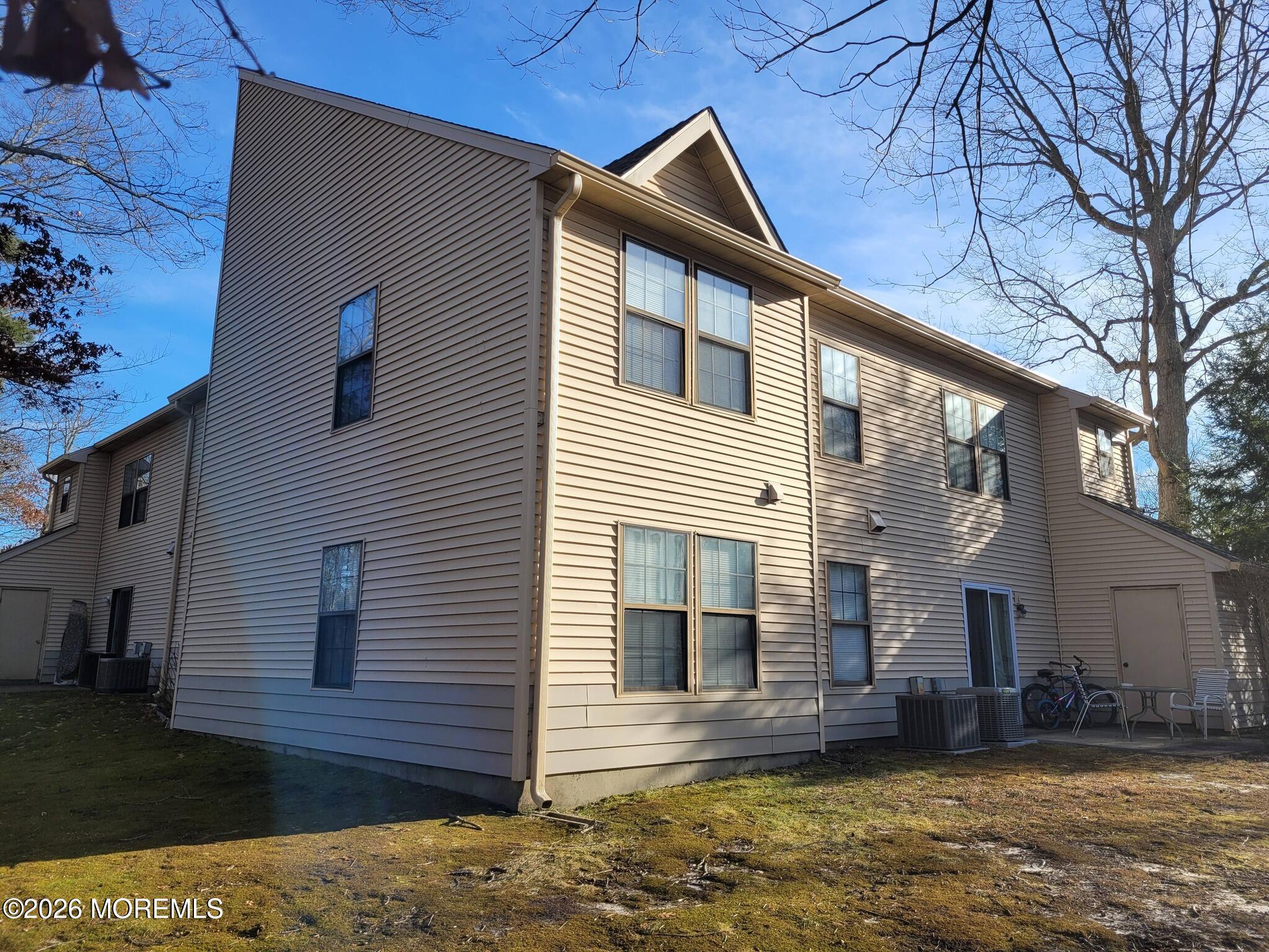 1103 Poppy Place Jackson, NJ 08527 - Photo 3 of 5 1103 Poppy Rear for BPO