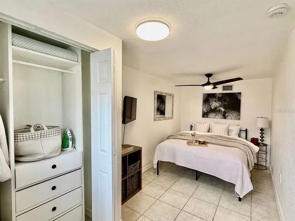 $1,900 | 2575 South Himes Avenue, Unit A, Tampa, FL 33629