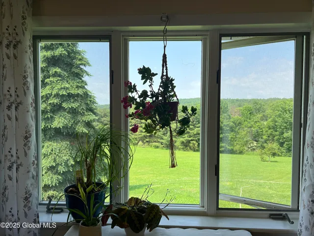 $450,000 | 121 Quivey Hill Road, Granville, NY 12832