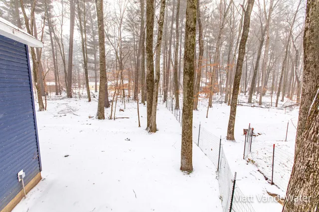 $374,900 | 6771 East 4 Seasons Drive, Newaygo, MI 49337