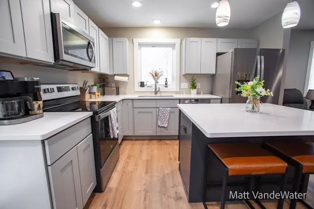 $374,900 | 6771 East 4 Seasons Drive, Newaygo, MI 49337