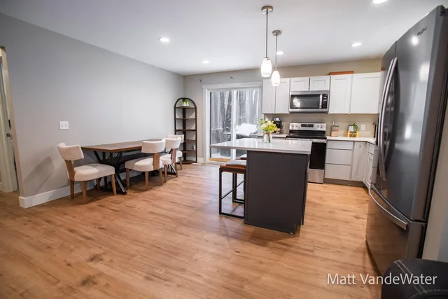 $374,900 | 6771 East 4 Seasons Drive, Newaygo, MI 49337