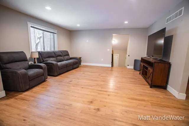 $374,900 | 6771 East 4 Seasons Drive, Newaygo, MI 49337