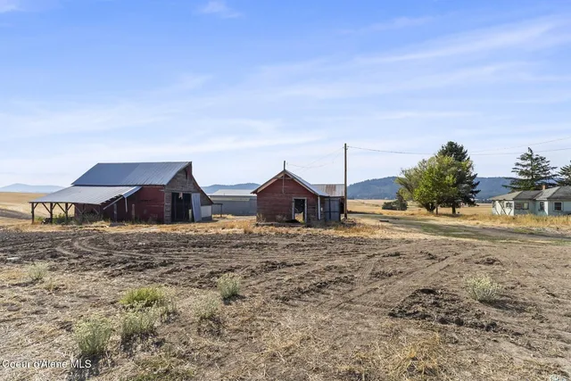 $5,950,000 | 8597 West Rolling Hills Road, Worley, ID 83876