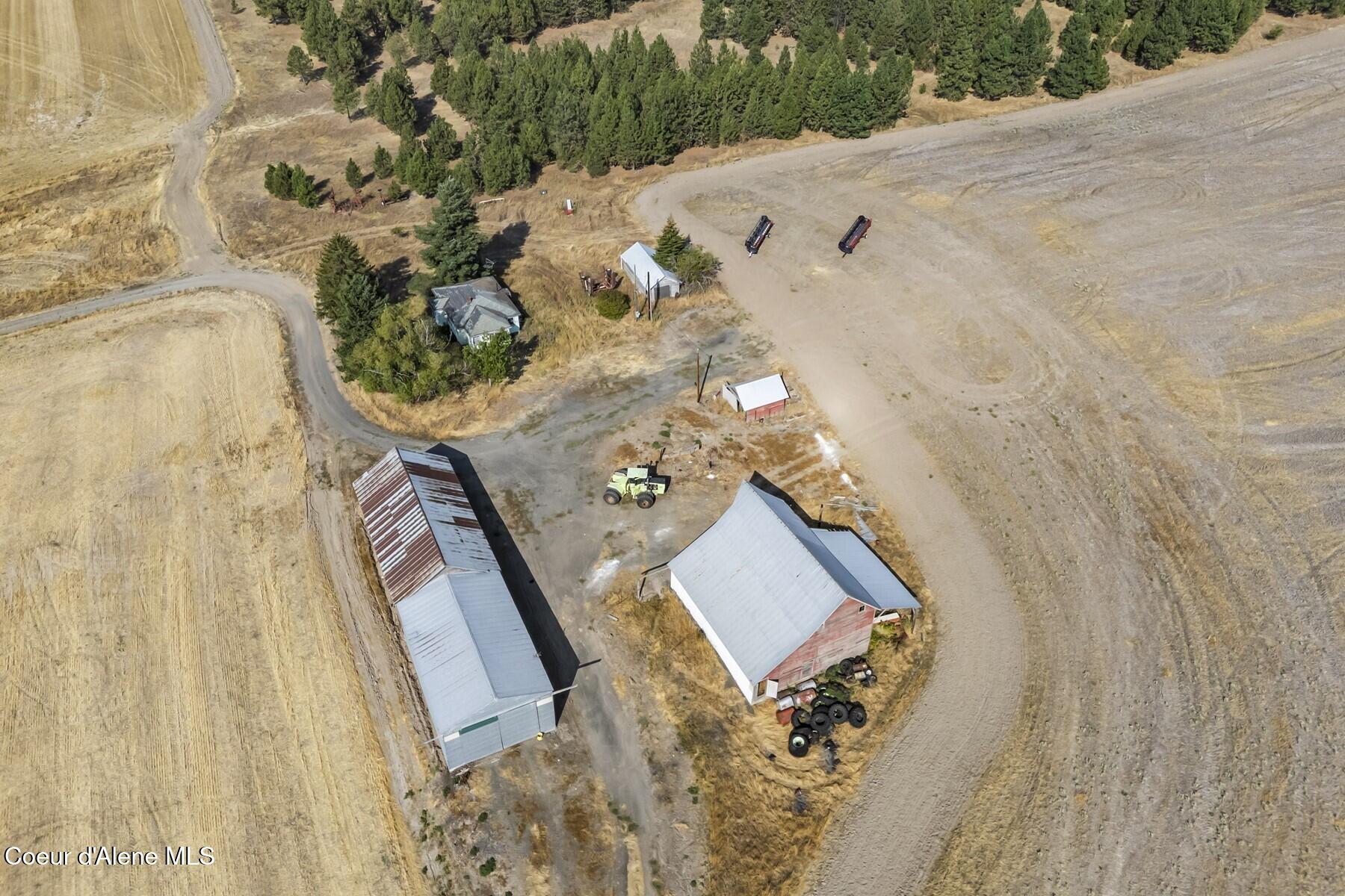 8597 West Rolling Hills Road Worley, ID 83876 - Photo 13 of 45 Aerial of buildings