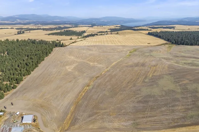 $5,950,000 | 8597 West Rolling Hills Road, Worley, ID 83876